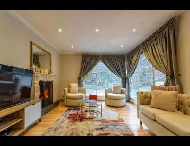 3 BEDROOM HOUSE FOR SALE IN SUNWARD PARK